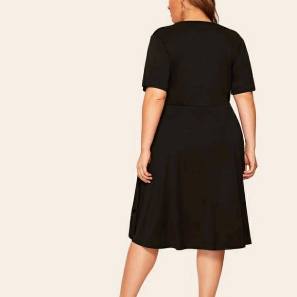 NEW Plus Elegant Little Black Dress - Picture 3 of 8